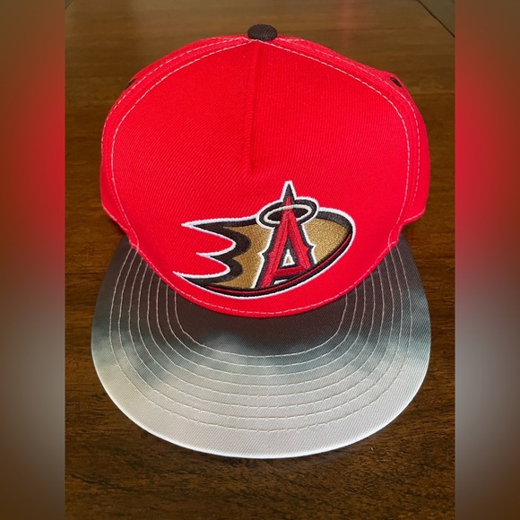 Sixth Man Other - Anaheim Ducks x Angels Snapback Hat Cap Red Gray Gradient Brim SGA MLB NHL